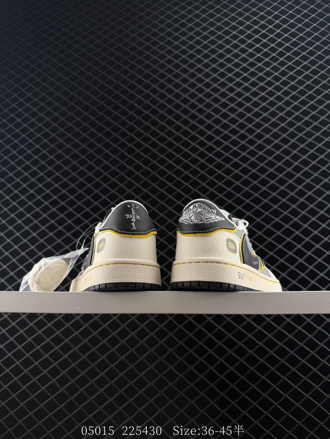 Travis Scott x Fragment Design x Air Jordan 1 Low OG SP